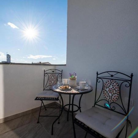 Apartment Kona - Free Parking & Self Check-In Ivanja Reka Exterior photo