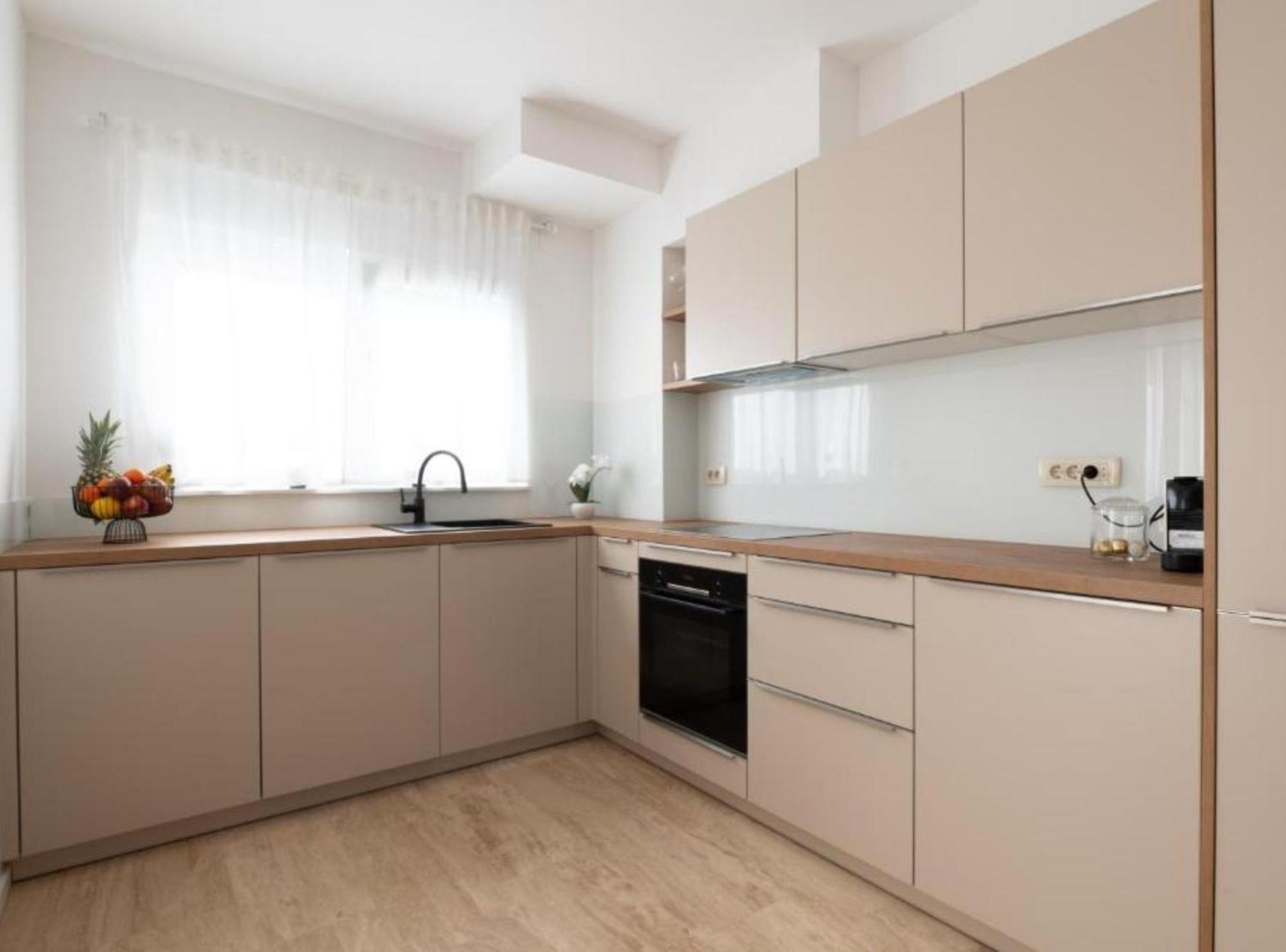 Apartment Kona - Free Parking & Self Check-In Ivanja Reka Exterior photo