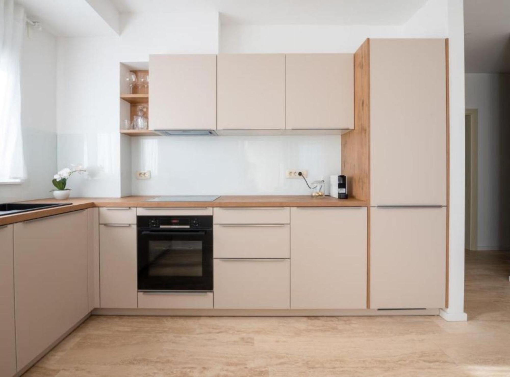 Apartment Kona - Free Parking & Self Check-In Ivanja Reka Exterior photo